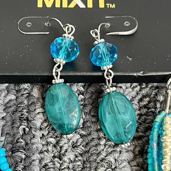 Mixit blue and silver layered beaded necklace and earring set - Picture 4 of 7